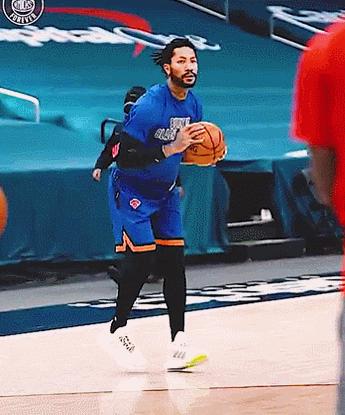 篮球爱好者的投篮姿势怎么发力才是正确的?